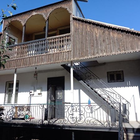H.A.S.K Bed & Breakfast Gyumri ภายนอก รูปภาพ