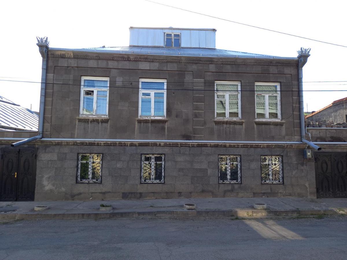 H.A.S.K Bed & Breakfast Gyumri ภายนอก รูปภาพ